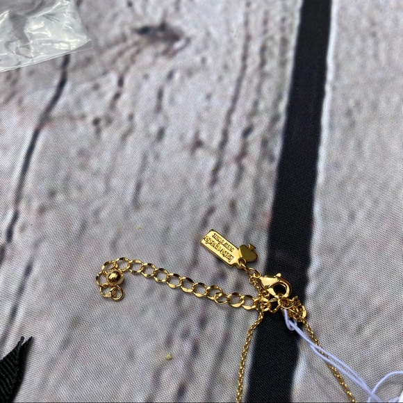 Kate Spade Dog Necklace - Mom Knows Best - Picture 8 of 14